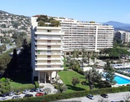 Studio Chez Nanie Residence Le Concorde Cannes Marina Манделю-ла-Напул Екстериор снимка